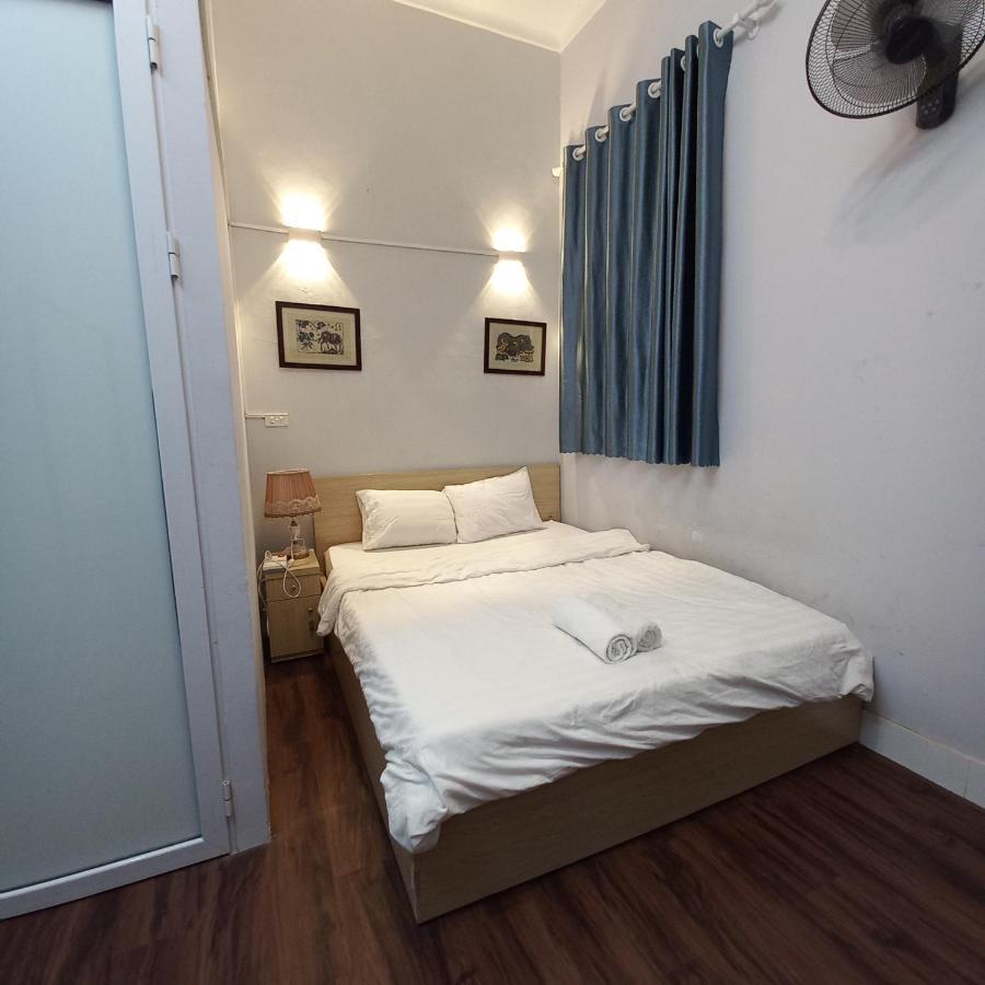 Hanowood * Hanoi